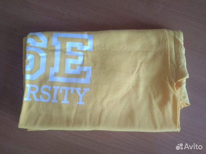 Футболка с логотипом Высшей школы экономики