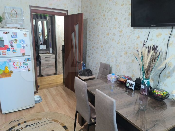 2-к. квартира, 52 м², 3/10 эт.