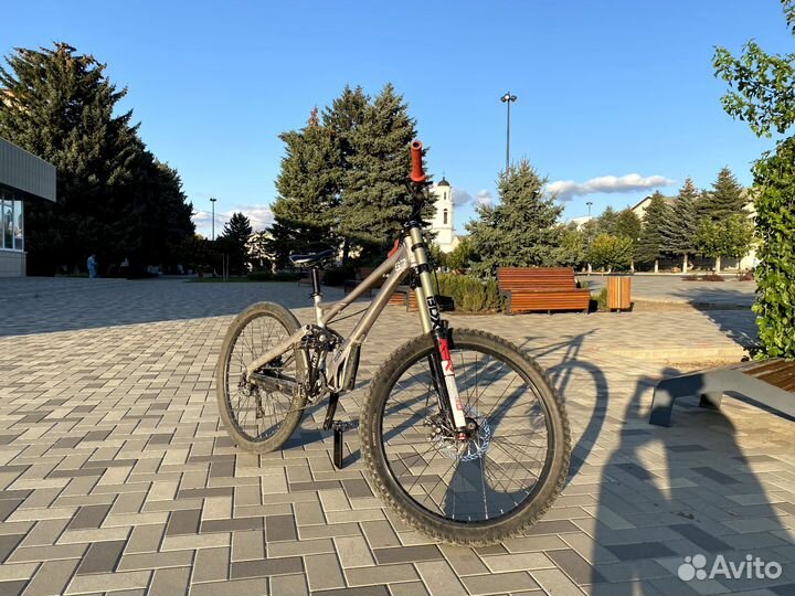Двухподвес 26 giant; возможен дербан