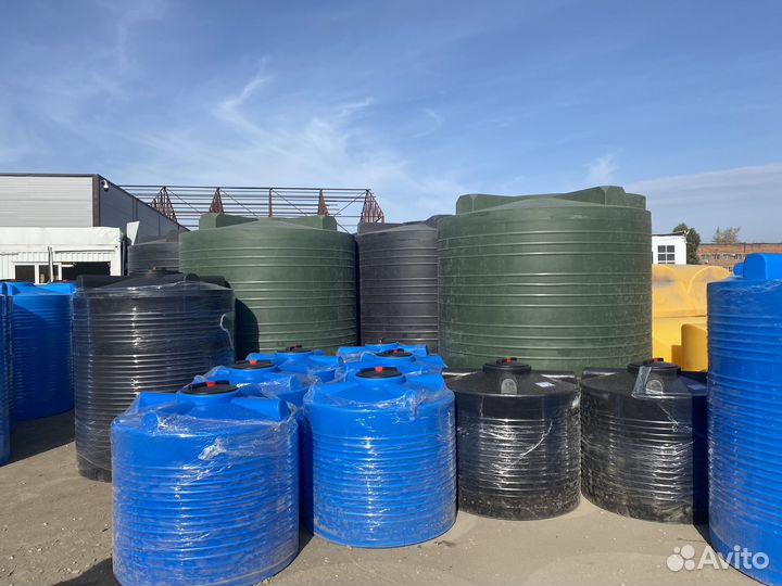 Бак для вoды емкoсть 1000 литров 1