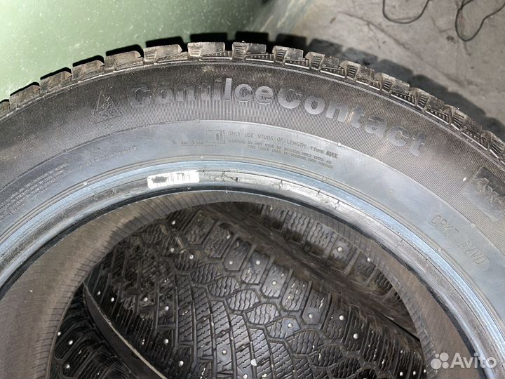 Continental ContiIceContact 215/60 R17