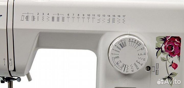 Швейная машина Leader florance