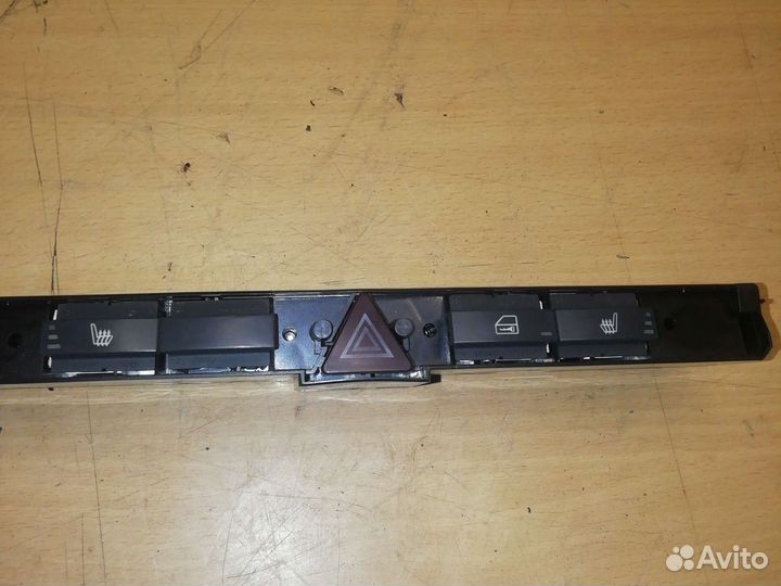Кнопка аварийки opel zafira b