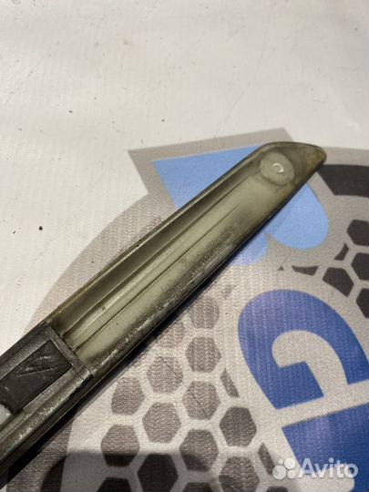 Молдинг заднего крыла Лев. 51138208673 бмв 3 серия