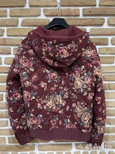 Куртка женская стеганная 46