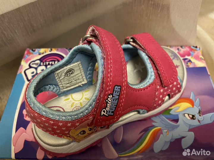 Обувь для девочки 25