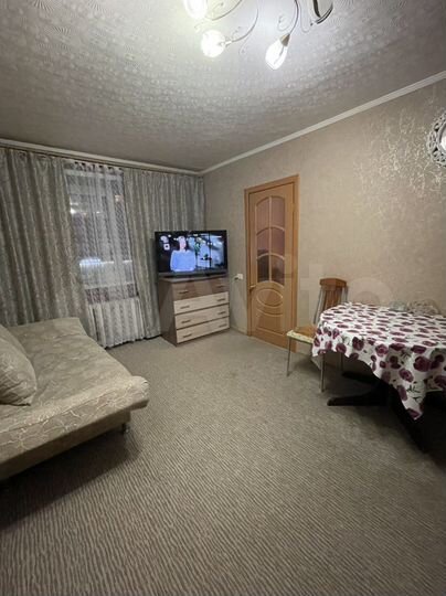 2-к. квартира, 46 м², 2/5 эт.