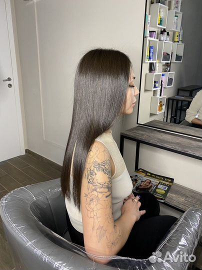 Кератиновое выпрямление волос