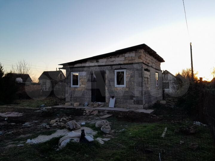 Дом 37,1 м² на участке 4 сот.