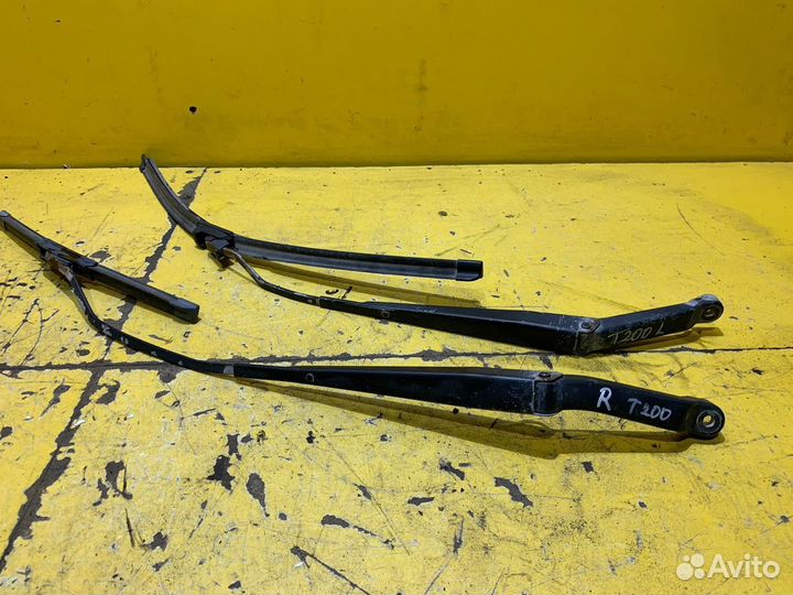 Поводок стеклоочистителя Chevrolet Aveo 2002-2008