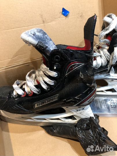 Хоккейные коньки bauer x800