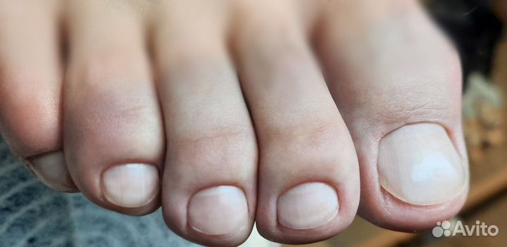 Мужской маникюр и педикюр