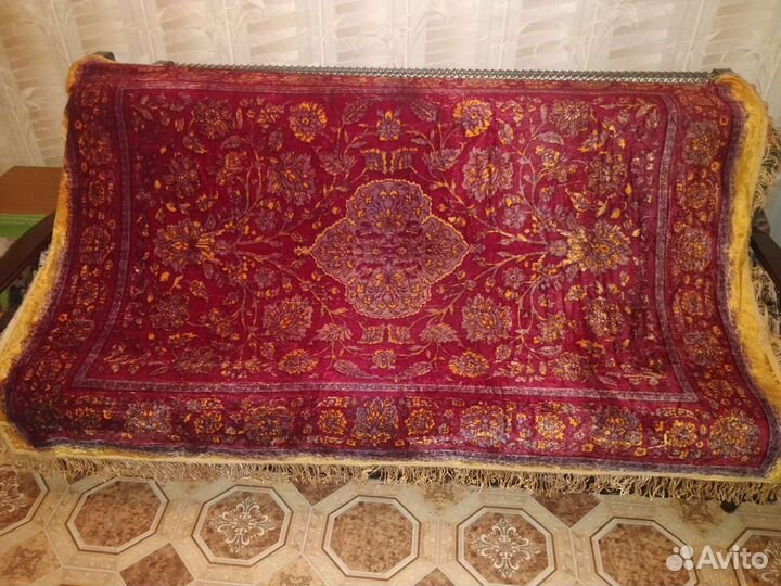 Ковер-скатерть и покрывало плюшевые, товинтаж