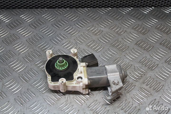 Моторчик люка BMW 5 серия