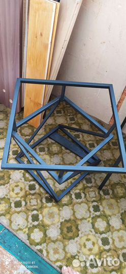 Металлический каркас для эксклюзивного стола