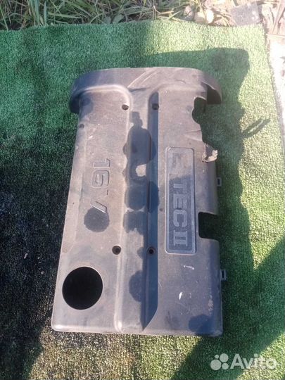 Крышка декоративная двс Chevrolet Aveo Т250 1.4