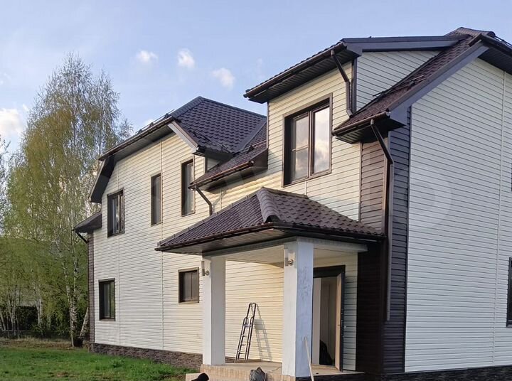 Дом 301 м² на участке 20 сот.