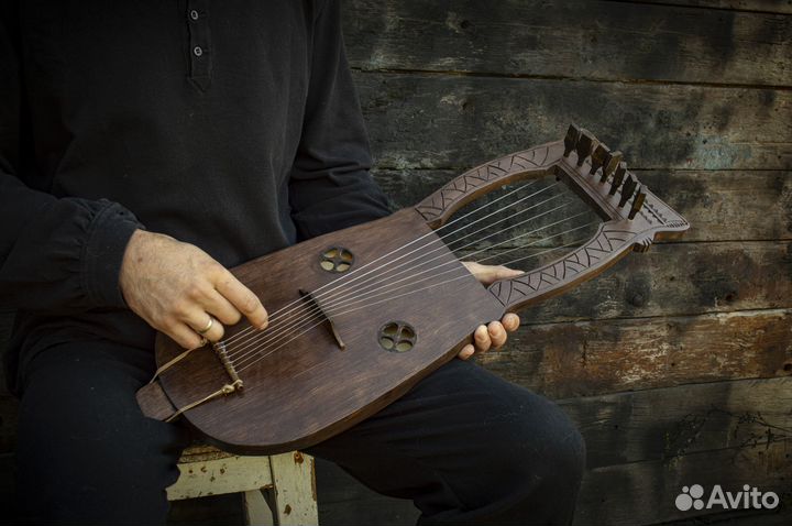 Кравик лира