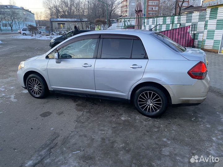 Nissan Tiida Latio 1.5 AT, 2008, 290 000 км