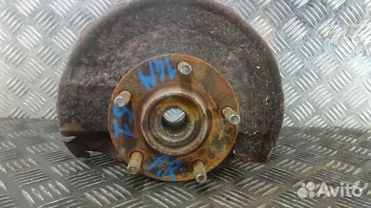 Ступица передняя правая citroen C-crosser (1GM51N901)