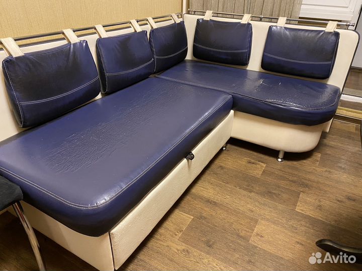 Кухонный уголок со спальным местом бу