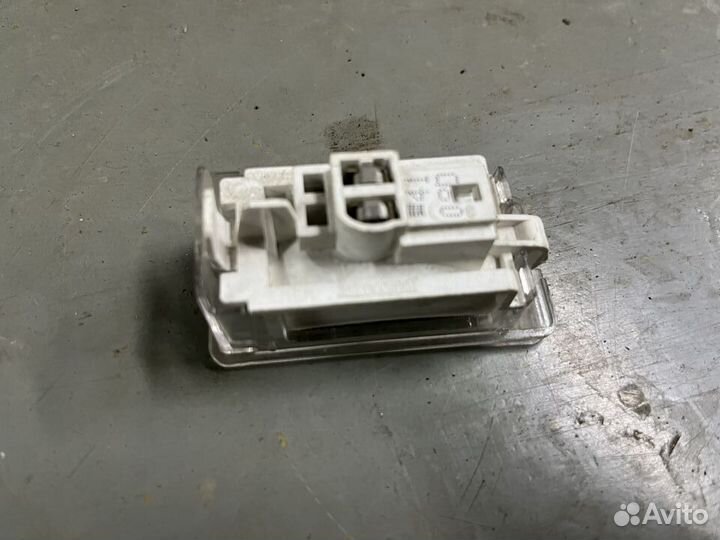 Фонарь салонный Nissan Qashqai J10 26490-JD000