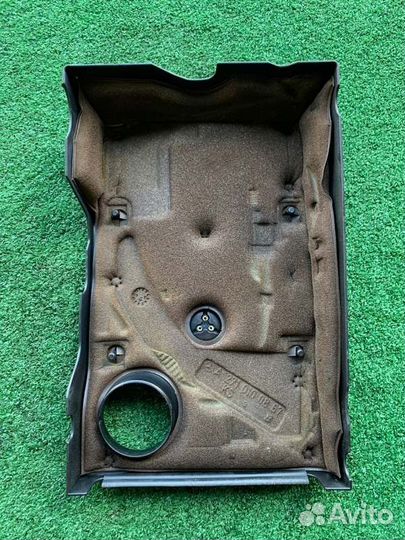 Накладка мотора Mercedes-Benz Clk-Class C209