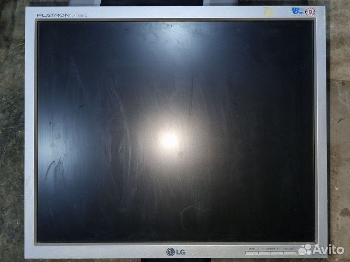 Монитор LG