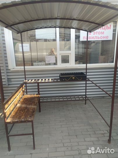 Беседка с мангалом