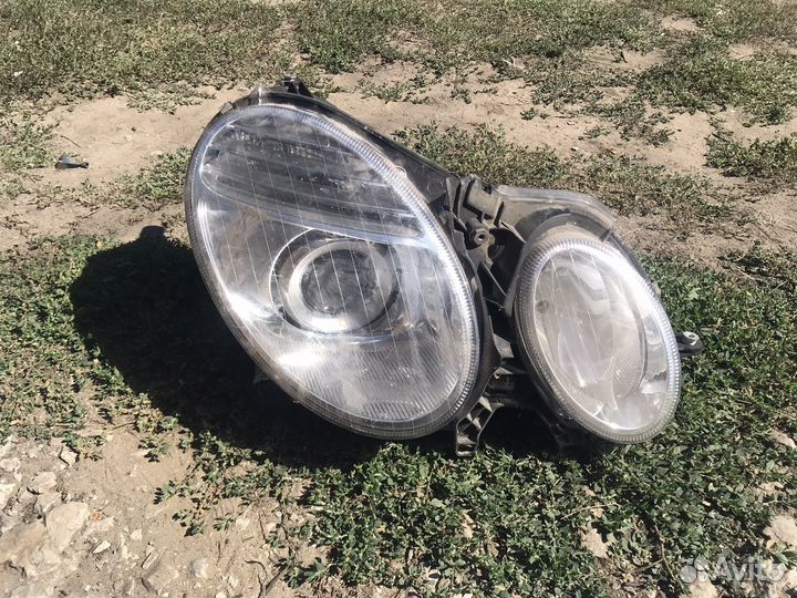 Фара mercedes