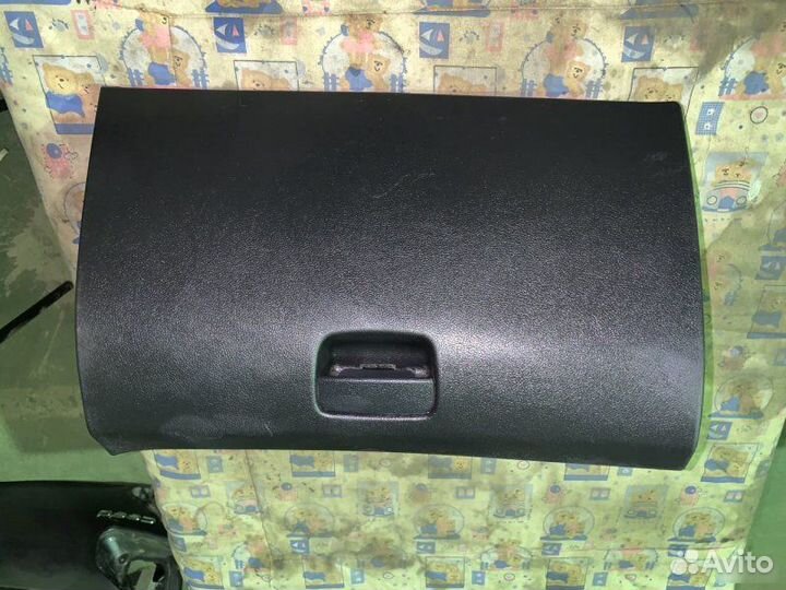 Бардачок Hyundai Solaris 2010-2014