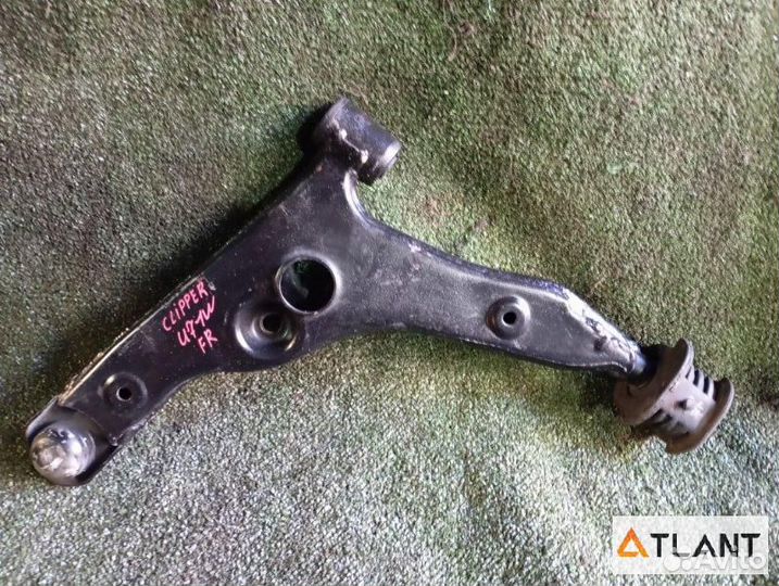 Рычаг передний правый nissan clipper