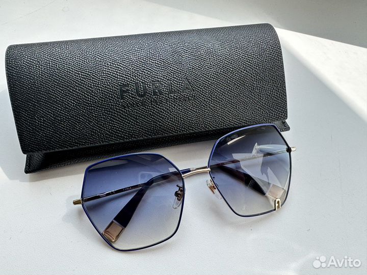 Очки солнцезащитыне синие Furla