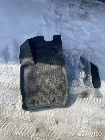Renault arkana коврики
