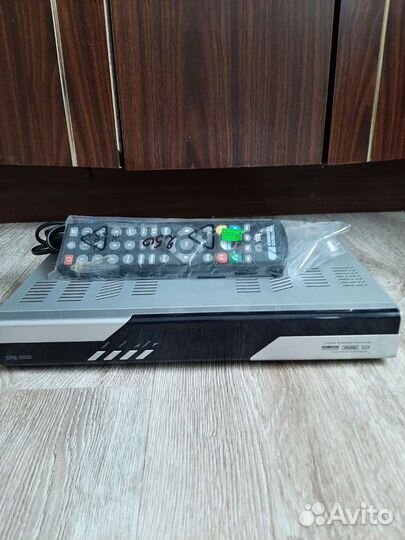 Ресивер триколор DRE 5000