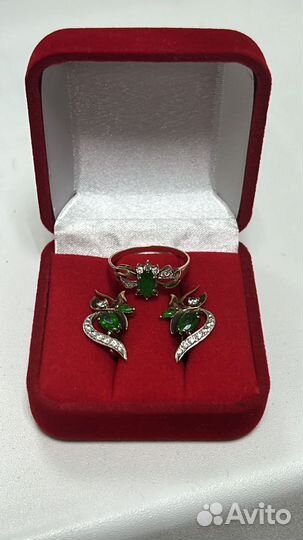 Гарнитур (серьги+кольцо) из золота 375