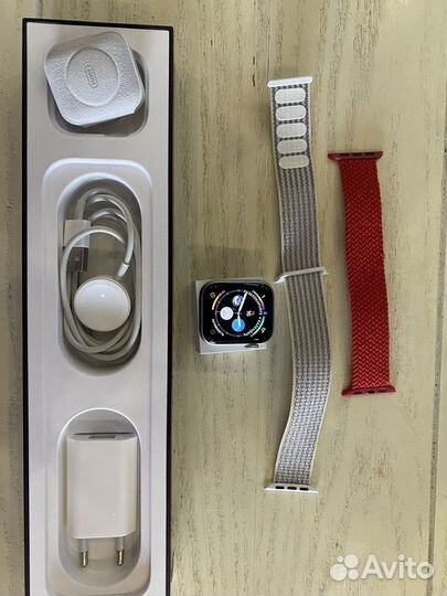 Apple watch series 4 40mm nike+