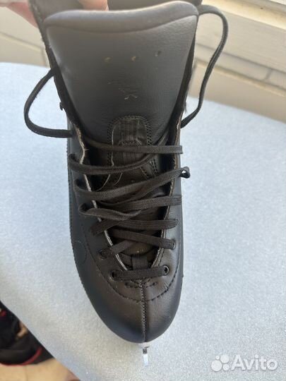 Коньки для фигурного катания профессиональные