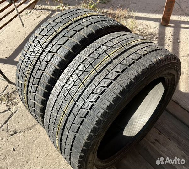 Yokohama Ice Guard IG50+ 255/40 R18