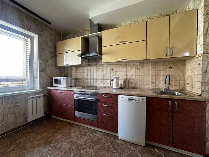 3-к. квартира, 76,4 м², 12/14 эт.