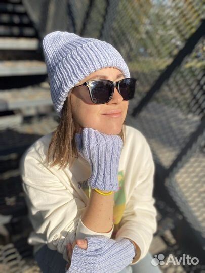 Шапка и митенки демисезонные