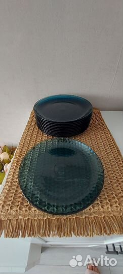 Комплект посуды, тарелки