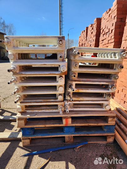 Батарея чугунная