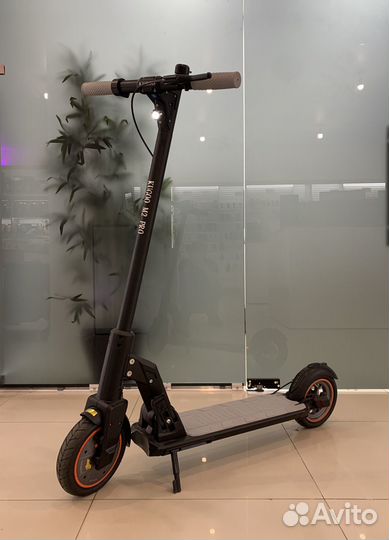Отличный электросамокат Kugoo m2 pro