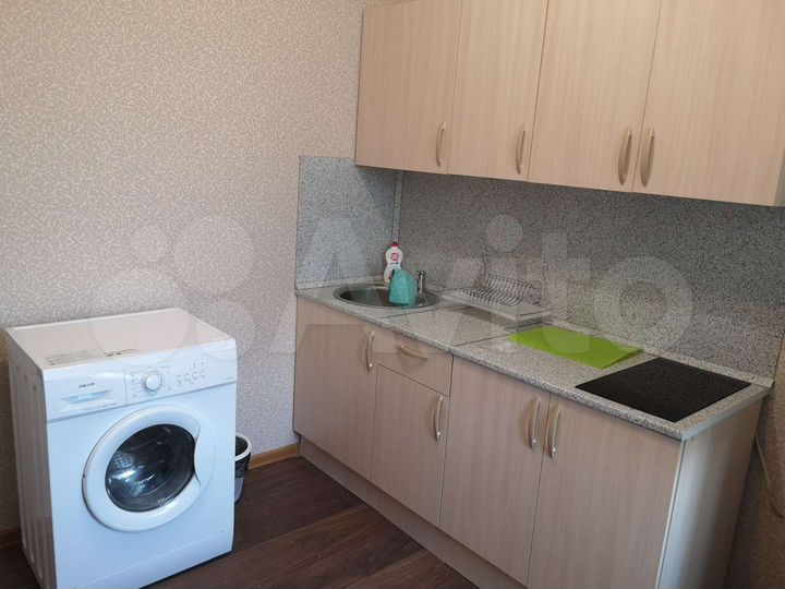 2-к. квартира, 42 м², 2/3 эт.