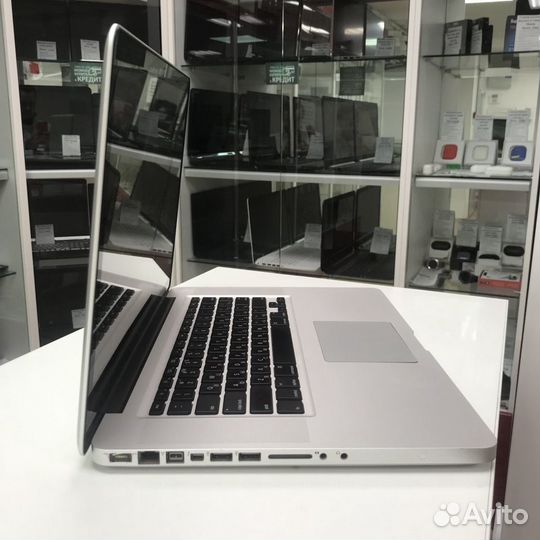 Ноутбук Apple MacBook Pro 15 Mid, №209714