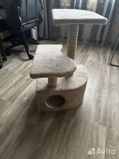 Домик для кошки с когтеточкой