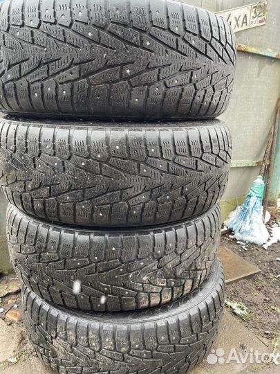 Nokian Tyres Hakkapeliitta 7 SUV 225/60 R17