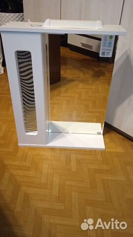 Шкафчик для ванной навесной