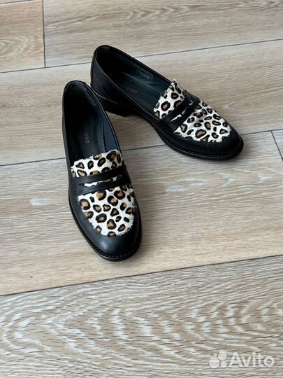 Туфли лоферы